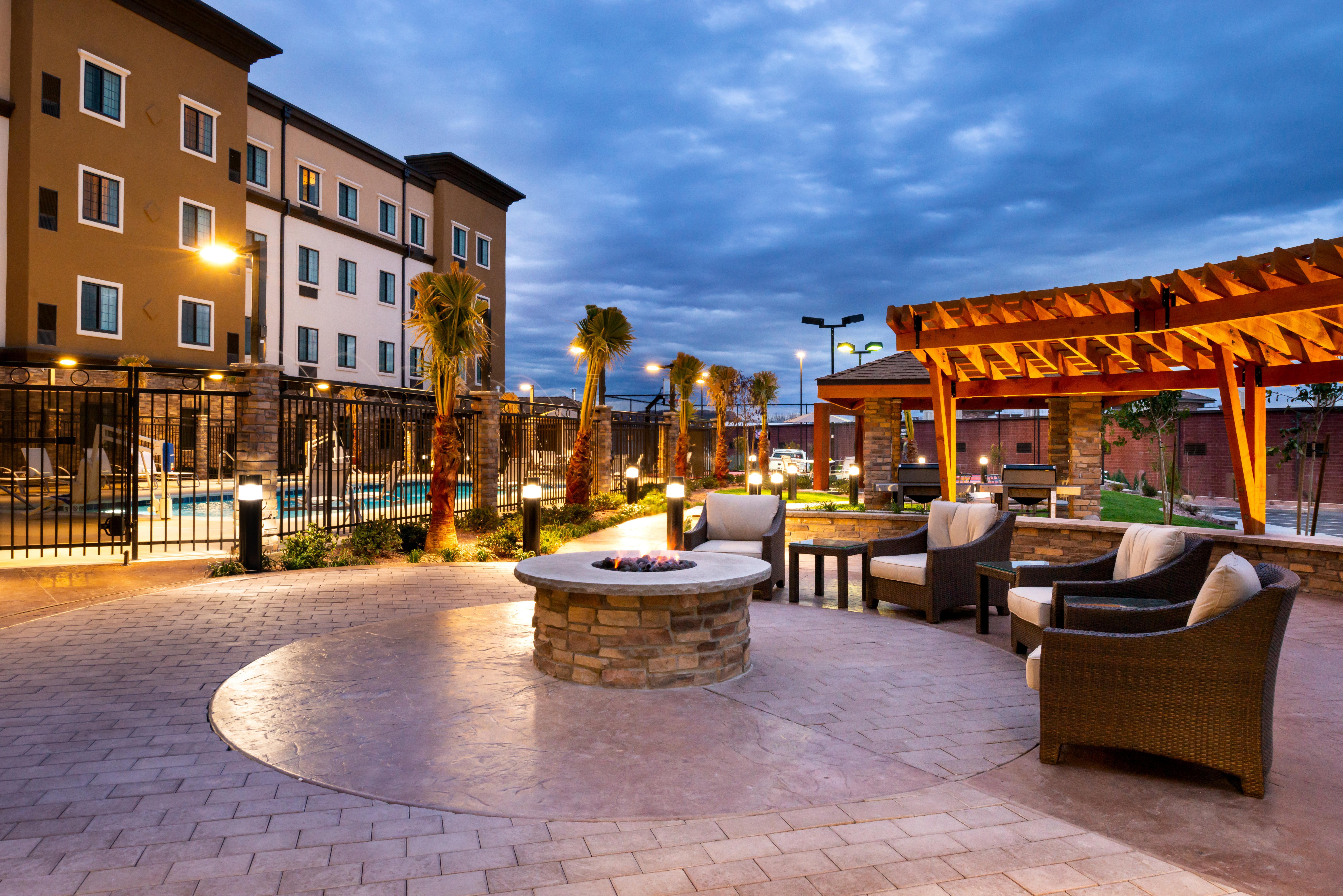 Staybridge Suites - St George By Ihg St. George Exterior foto